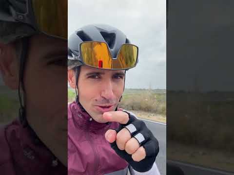 Opinión personal de un blogger sobre los guantes Santini: ¿Por qué son mi elección favorita para el ciclismo?